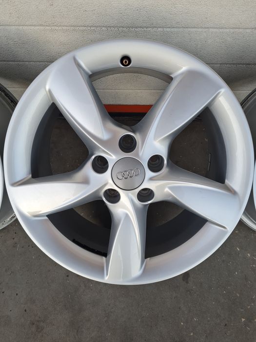 Оригинални джанти за АУДИ AUDI VW SEAT SKODA R17 5x112 ET37 7.5J