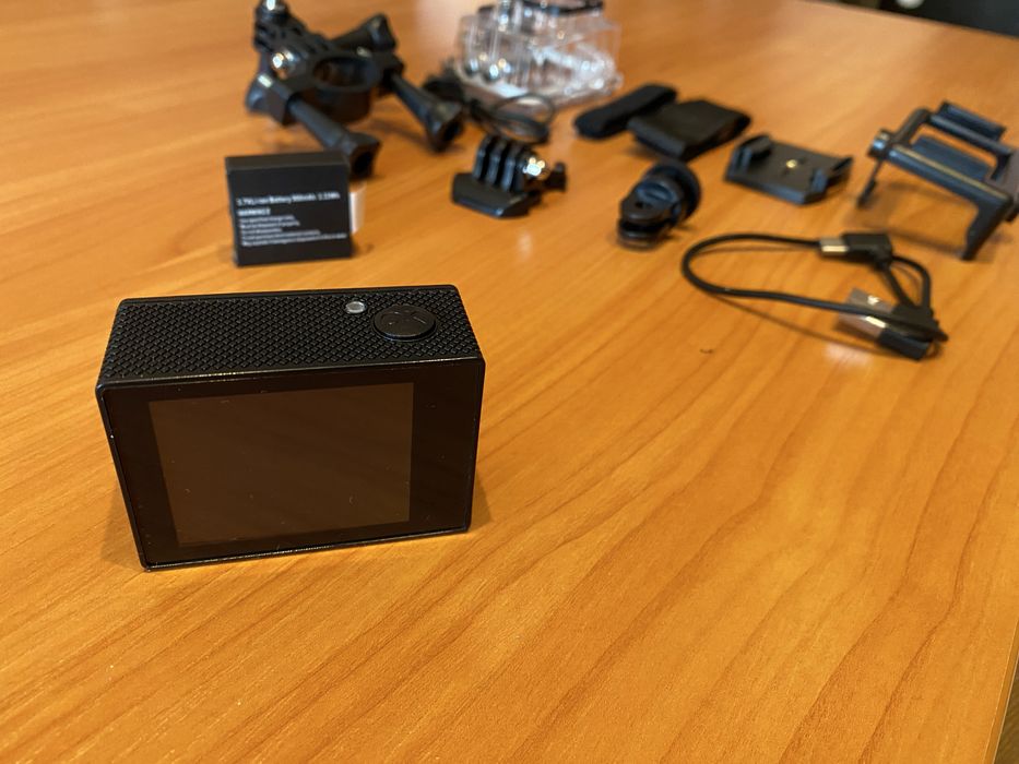 Action камера с всички приставки