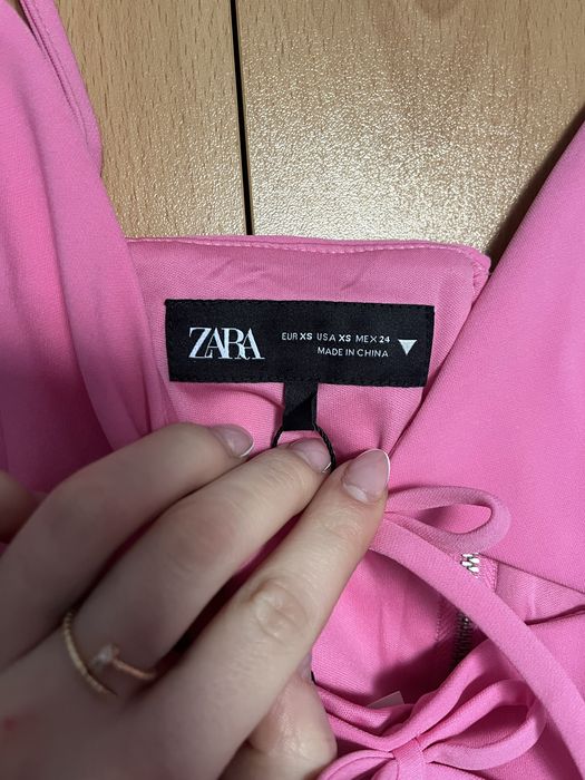 Топ потник Zara