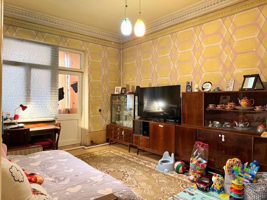 3 Комнаты 3/1/2 Дубовая,  • 81м² • Балкон 2х7, Базарчик, Кадышева