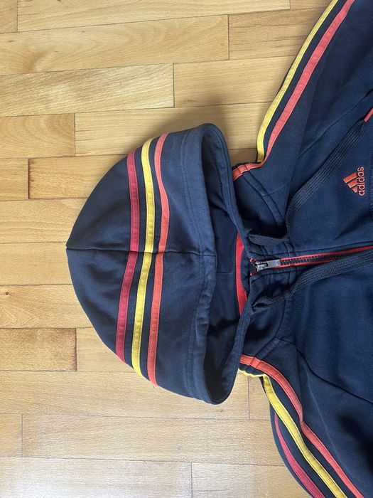 Adidas essentials hoodie