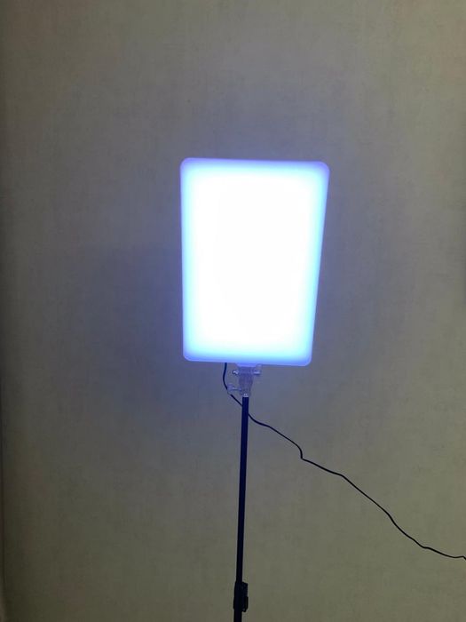 студийная лампа цветная