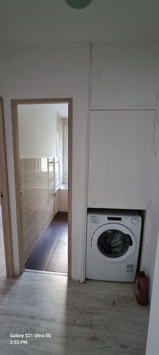 Inchiriere apartament 3 camere 7 noiembrie.For rent 2 bedrooms,1 living room,2 bathrooms apartment near UMFST