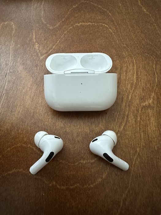 Продаю airpods 2 generation