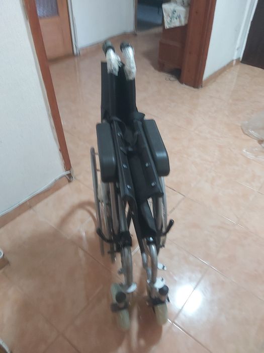 NOU! Cărucior pliabil VITEA CARE  pentru persoane supraponderale cu dizabilitati