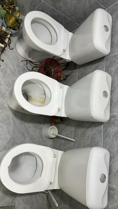 Унитаз и умывалник