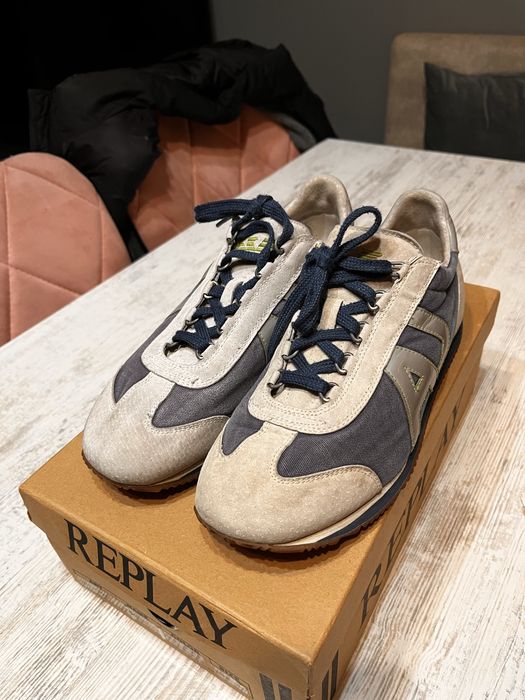 Спорти обувки Армани