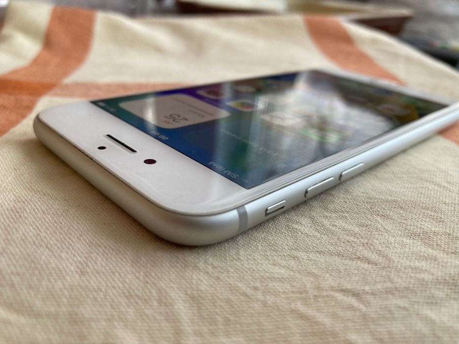 Iphon 8 baterie 92 . Iph.0ne 8 alb