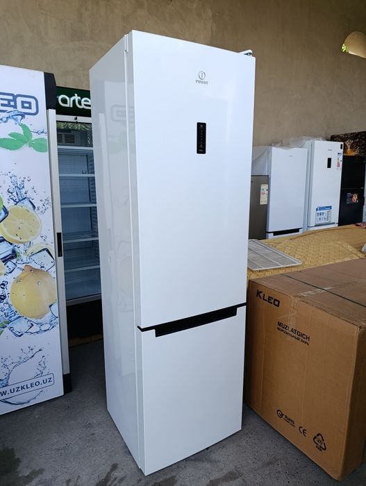 Indesit vazdushni Nofrost Xalodilnik sotiladi