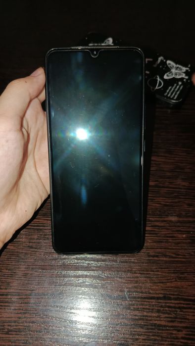 Vivo v 23e telefoni holati ideal