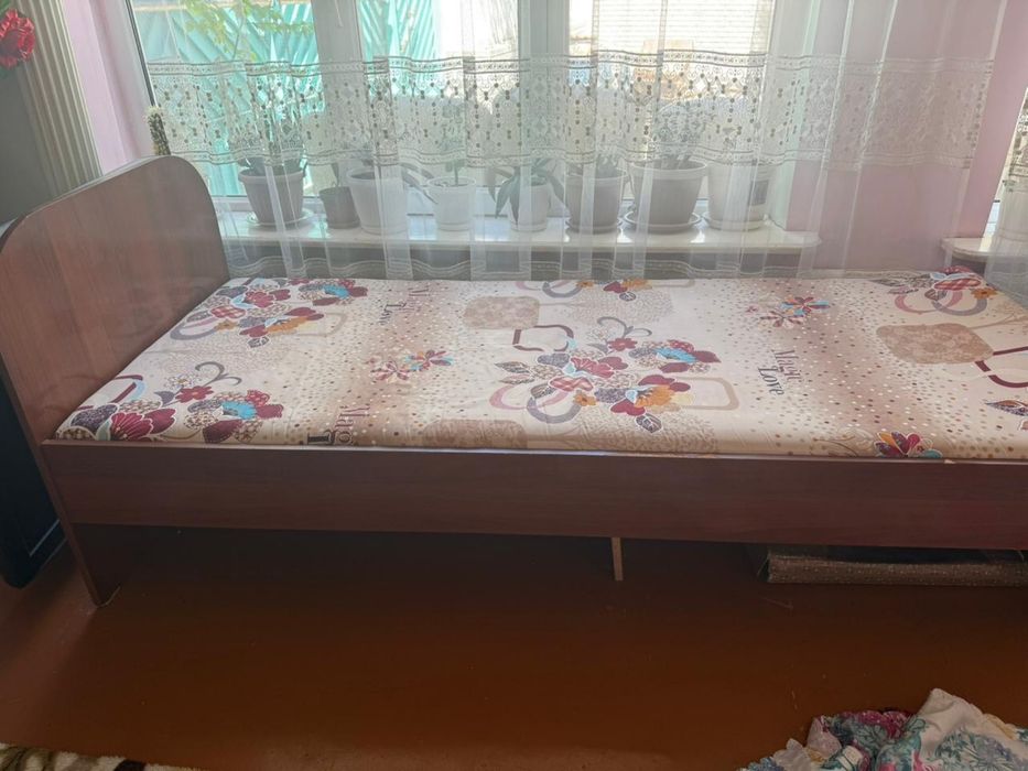 Диван 35.000 кровать 7.000