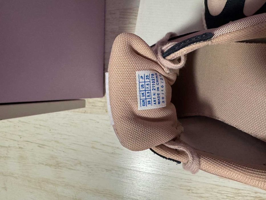 Дамски маратонки Le coq sportif номер 39