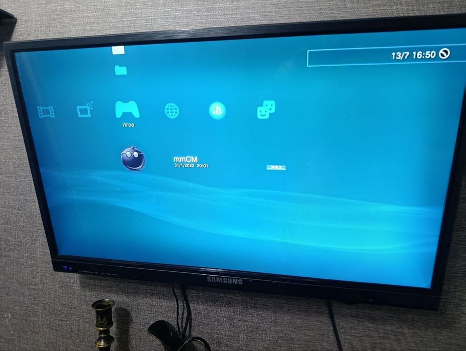 PS 3 Slim +2 джойстика, прошита