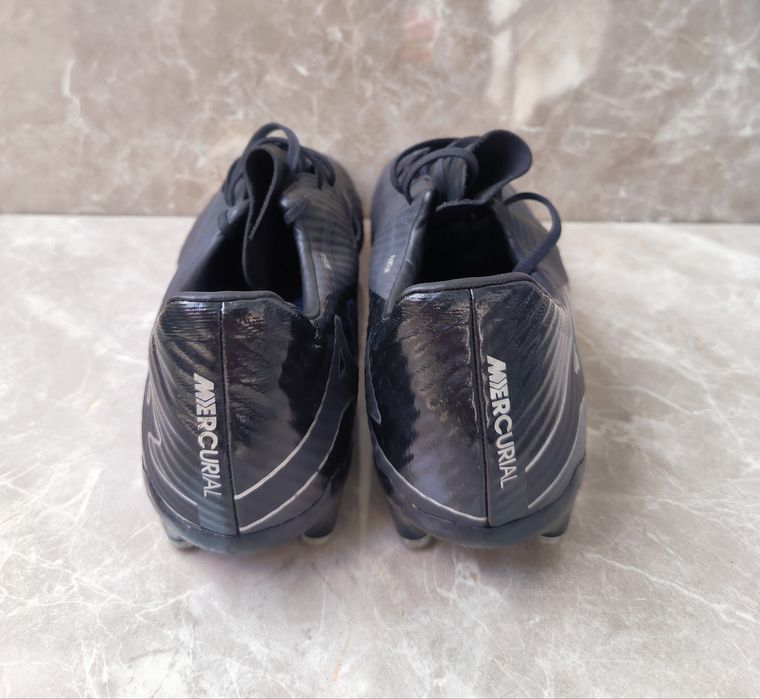 Nike Zoom Vapor 15 номер 45 Футболни обувки бутонки