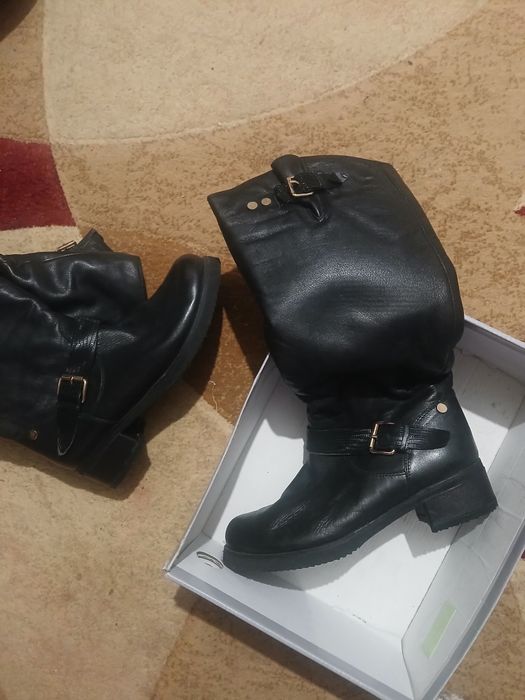 Продам кожанные натуральные сапоги