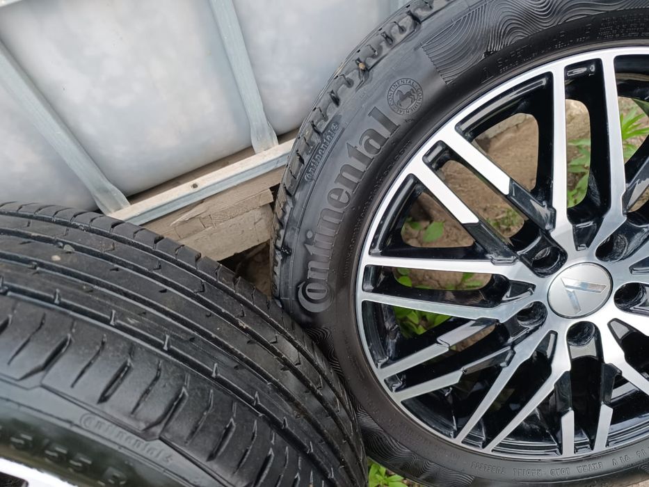 Продам Шины с дисками