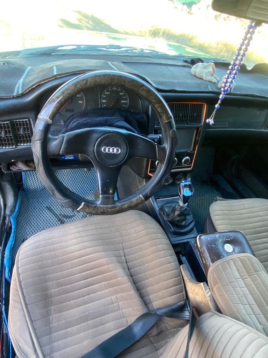 Продам машину audi 80
