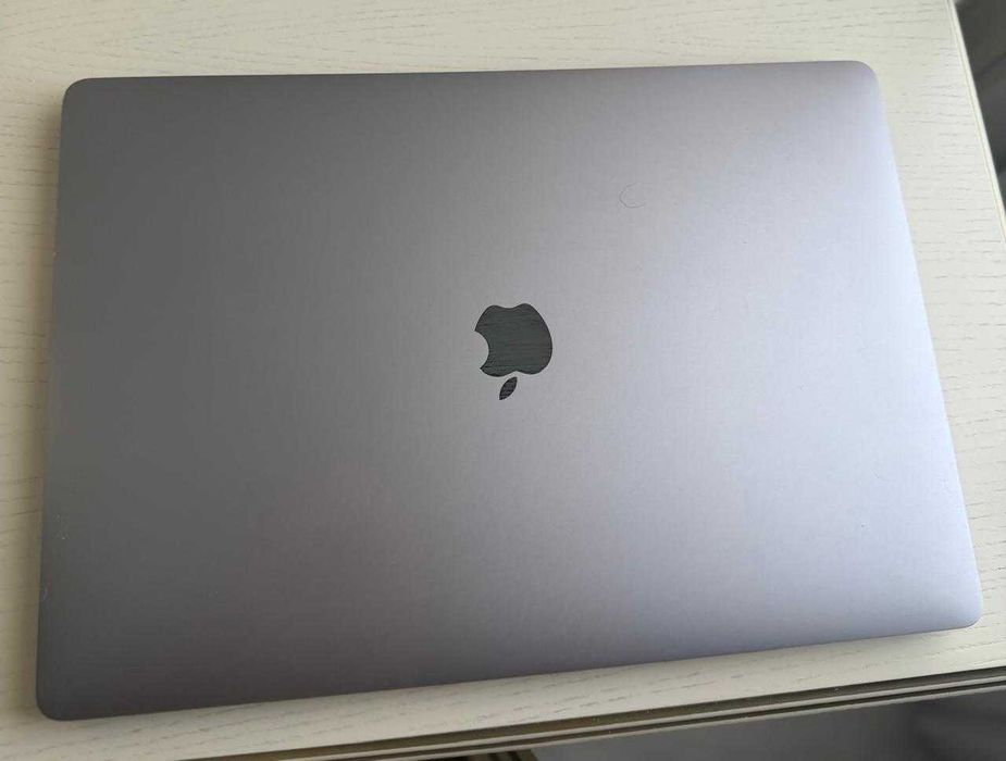 MacBook Pro (16 дюймов, 2019 г.)