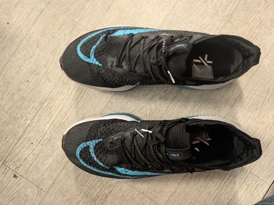 Продам Кроссовки