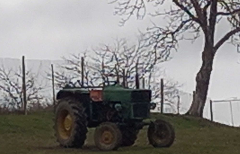 Vand tractor 445 in stare buna de funcționare