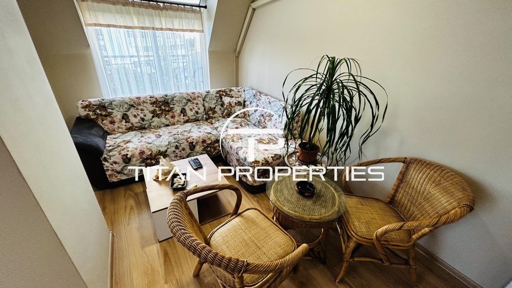 Дава се под наем Тристаен апартамент в Бургас, Лазур - 90 кв.м за 612 € - Снимка #1