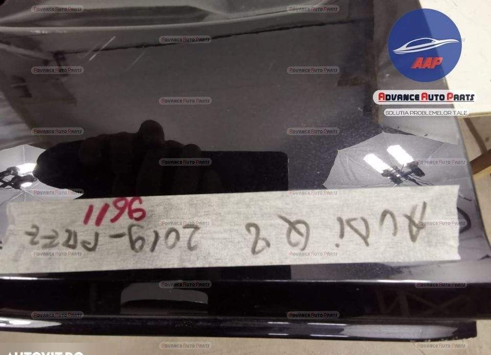 Ауди Q8 / Audi Q8 Оригинална дясна предна врата в добро състояние