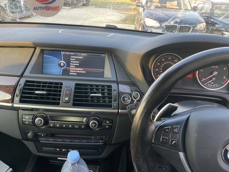 Bara fata capota bmw e70 lci x5 facelift