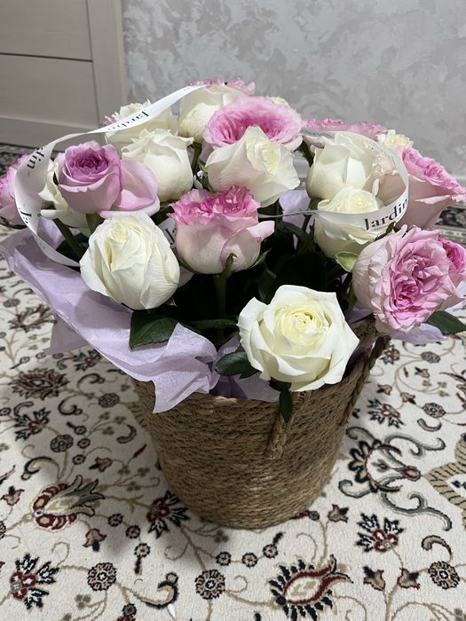 Свежий цветы 8000