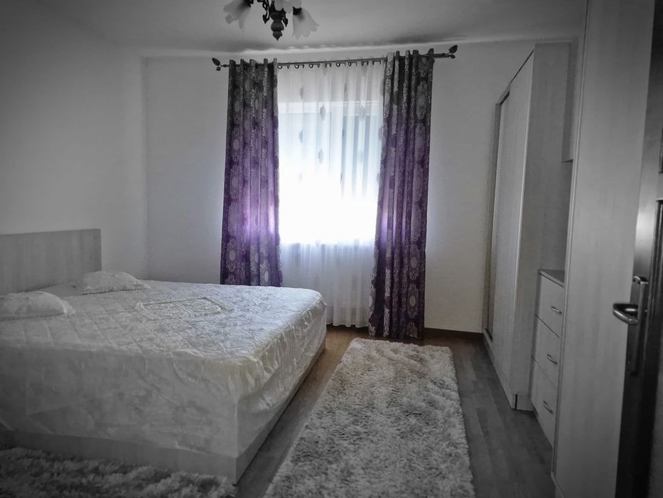VÂND CASĂ MOBILATĂ SI  UTILATĂ COMPLET .  TEREN 2880mp. Localitatea Firiteaz ,Comuna  Șagu. Județul Arad