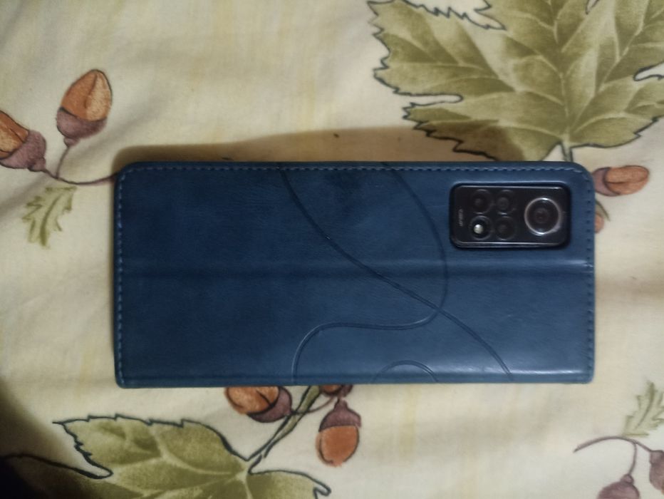 Продавам Xiaomi redmi note 12 pro 4 g  128/6 gb ,перфектен без забележки почти неизползван 110 евро