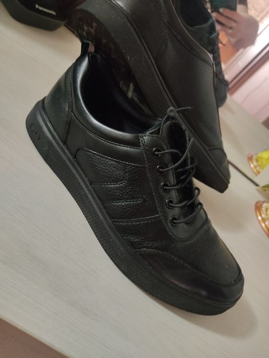 Обувь для мальчика туфли-кросовки38р