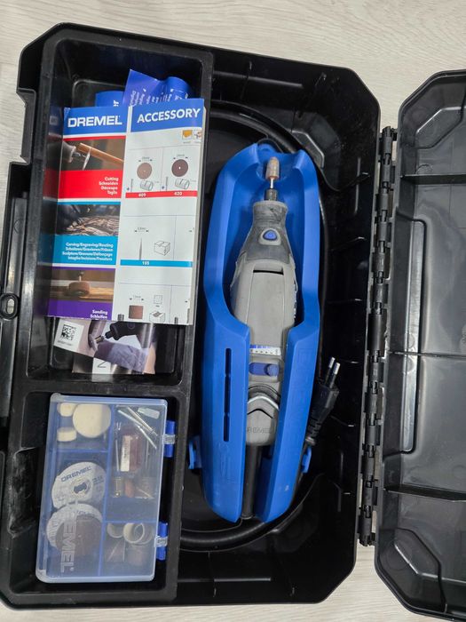 DREMEL 3000-1/25 Rotary Multi Tool Kit, Variable Speed, 130 W