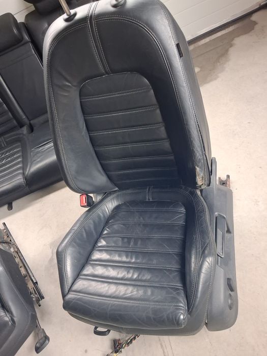 Кожен салон VW Passat B6
