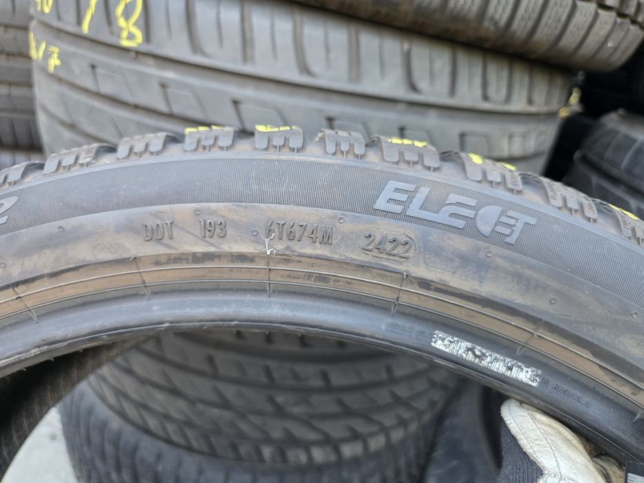 4бр Зимни гуми 215 45 20 - Pirelli