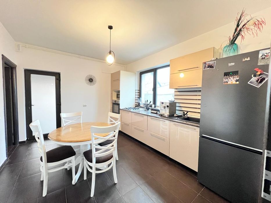 Vila Individuala Militari Residence Chiajna N. Iorga Școala Grădiniță