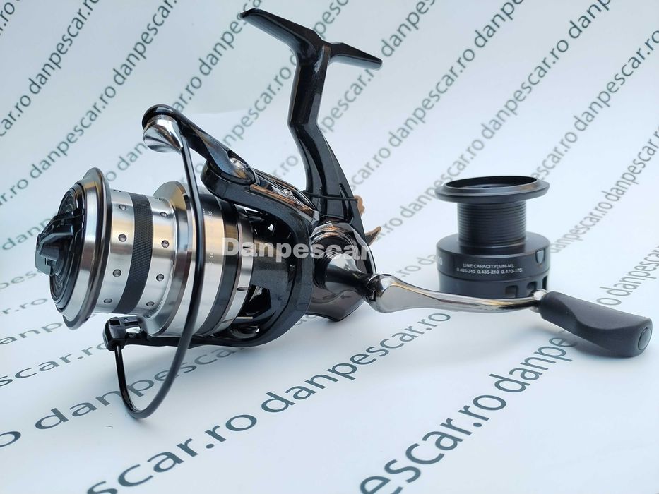 SET 4 Mulinete EastShark ELITE 6000 FEEDER si CRAP cu 10 rulmenti