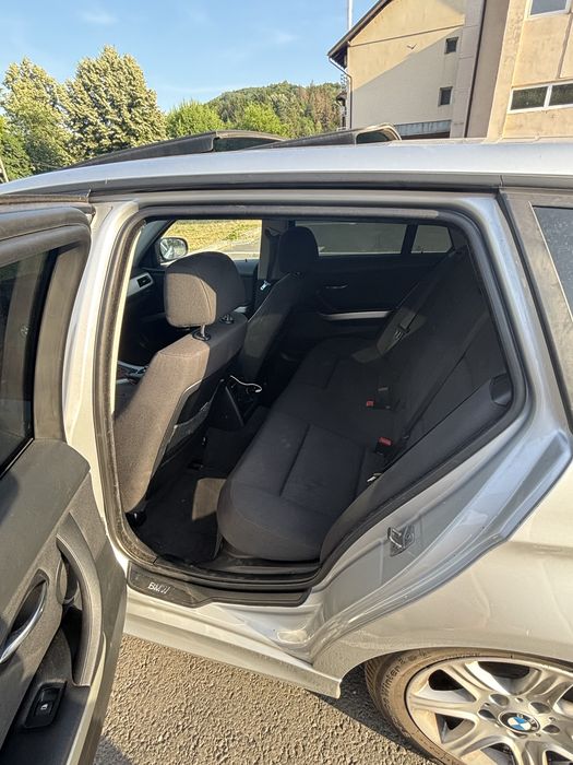 BMW Seria 3 2009 — imagine 5