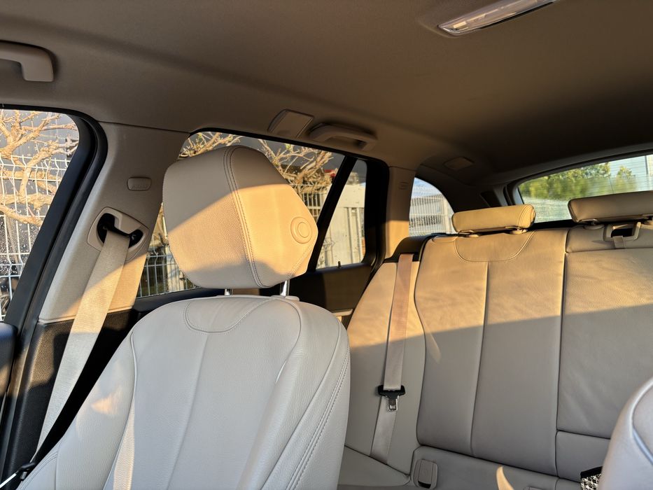 BMW Seria 3 F31 320d XDrive Touring LCI
