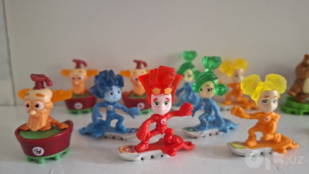 Игрушки, фигурки из Киндер сюрприза, цена за 1 фигурку