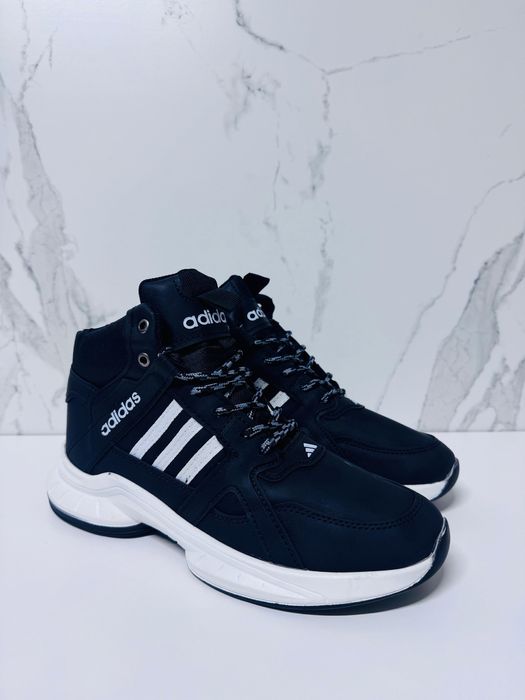 Ghete Adidas barbati