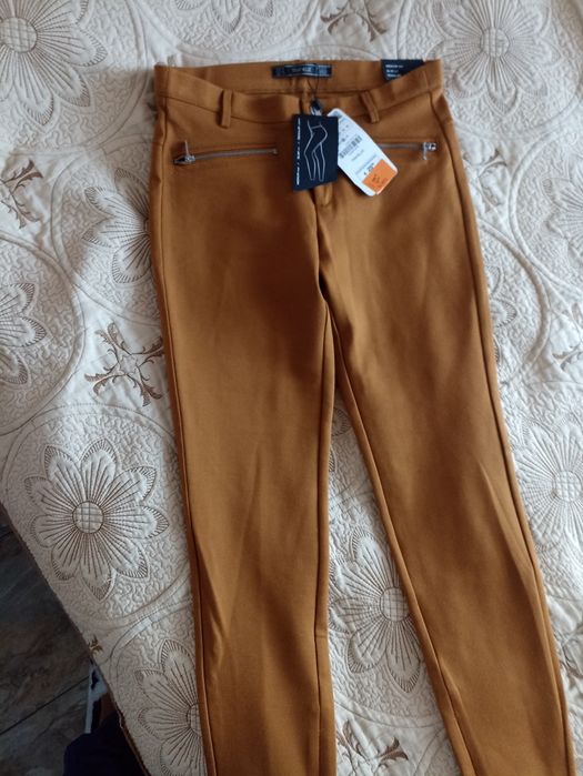 Zara клин-панталон