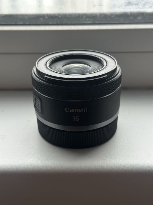 Canon RF 16mm. F2.8