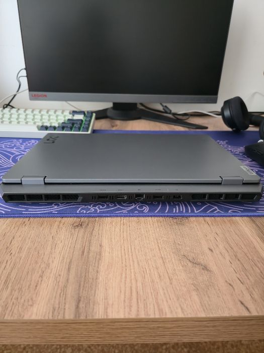Lenovo loq15 ARP9
