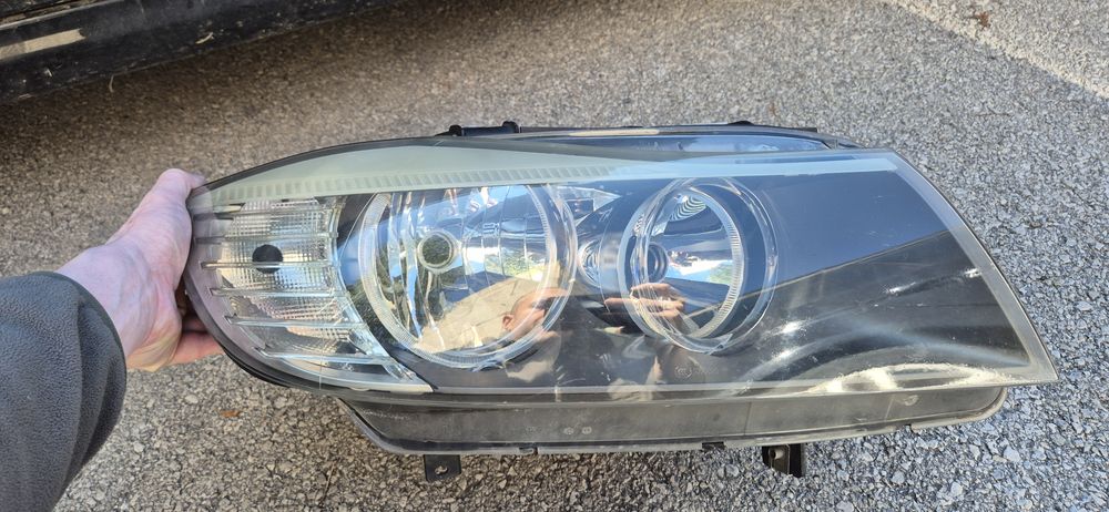 Десен фар BMW БМВ E90 E91