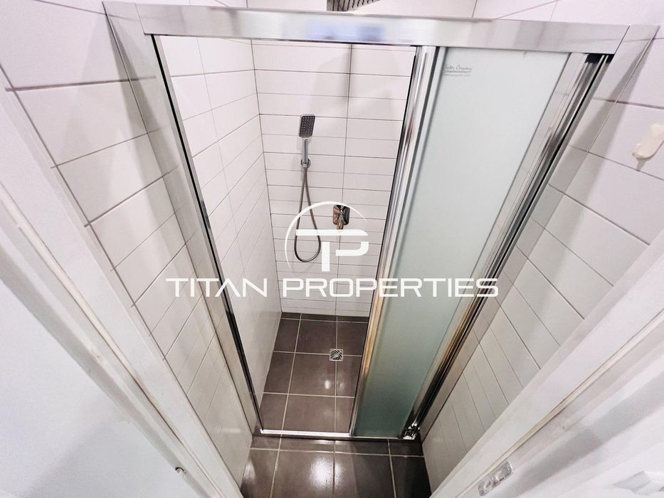 Дава се под наем Двустаен апартамент в Бургас, Център - 50 кв.м за 510 € - Снимка #6