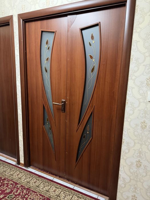 Есіктер сатылады біреуі 5000 тг