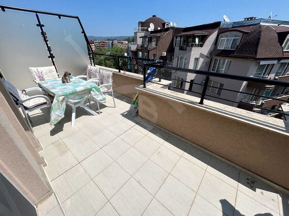 Продава се Двустаен апартамент в к.к. Слънчев бряг - 71 кв.м за 1564 €/кв.м - Снимка #4