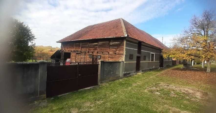 Casa si gradina intabulata, 2877m2 de vânzare la Crocna, jud. Arad