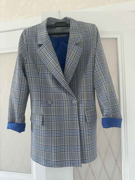 Педжак женский