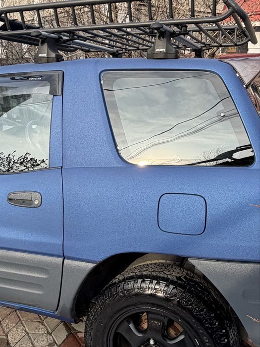 Toyota RAV4, 1995